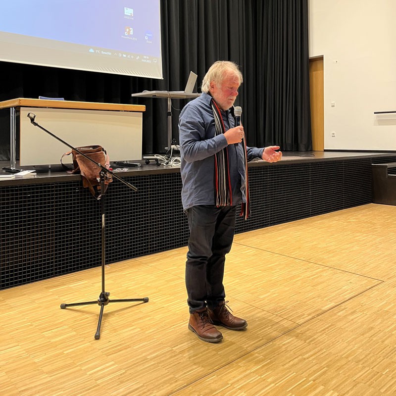 Autorenlesung mit Reiner Engelmann 